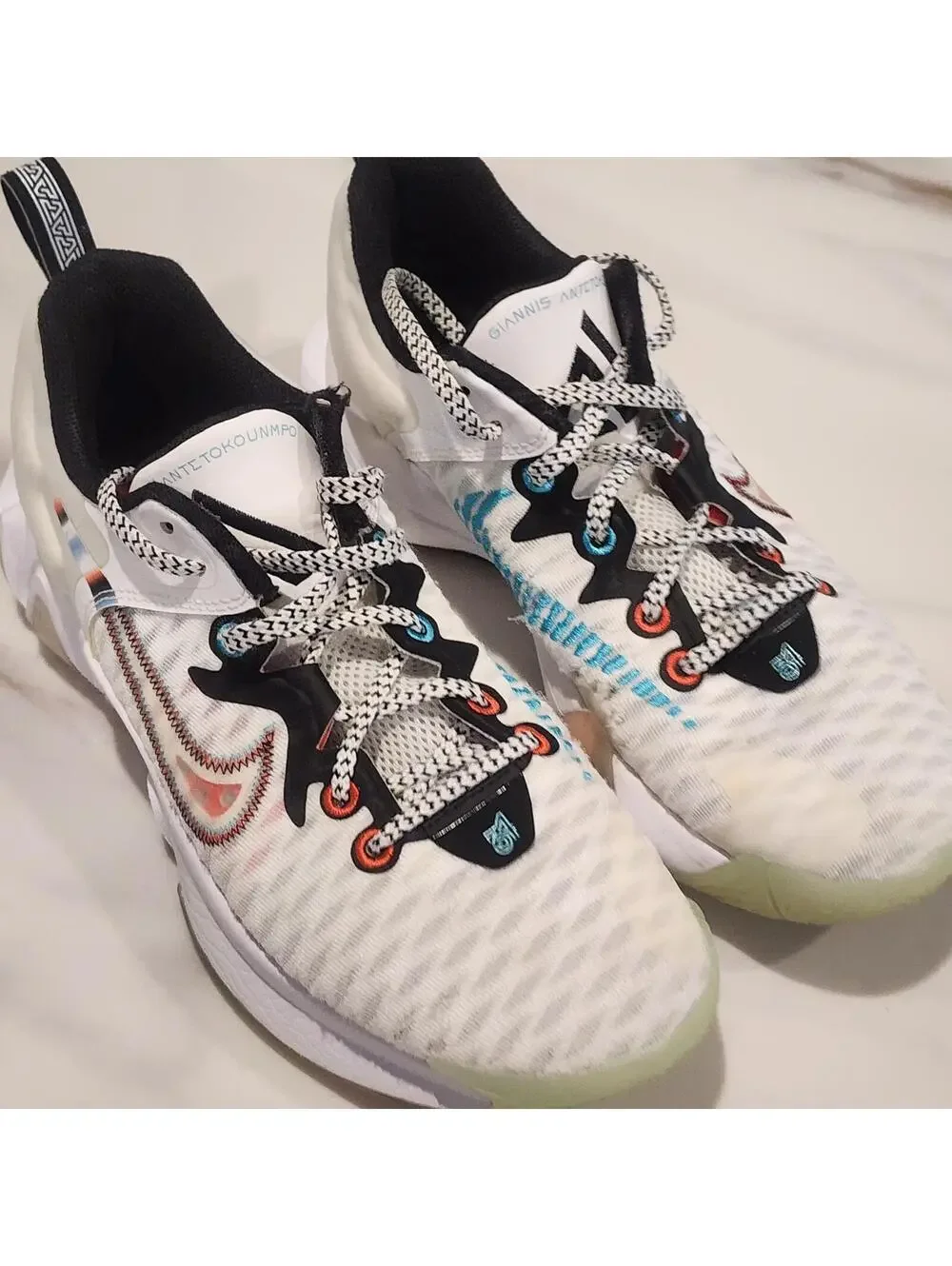 Nike Renew Run White Turquoise Running Shoes Women's 6.5 Athletic